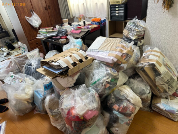 【岡山市北区】タンス、冷蔵庫、テレビ台、カラーボックス等の回収