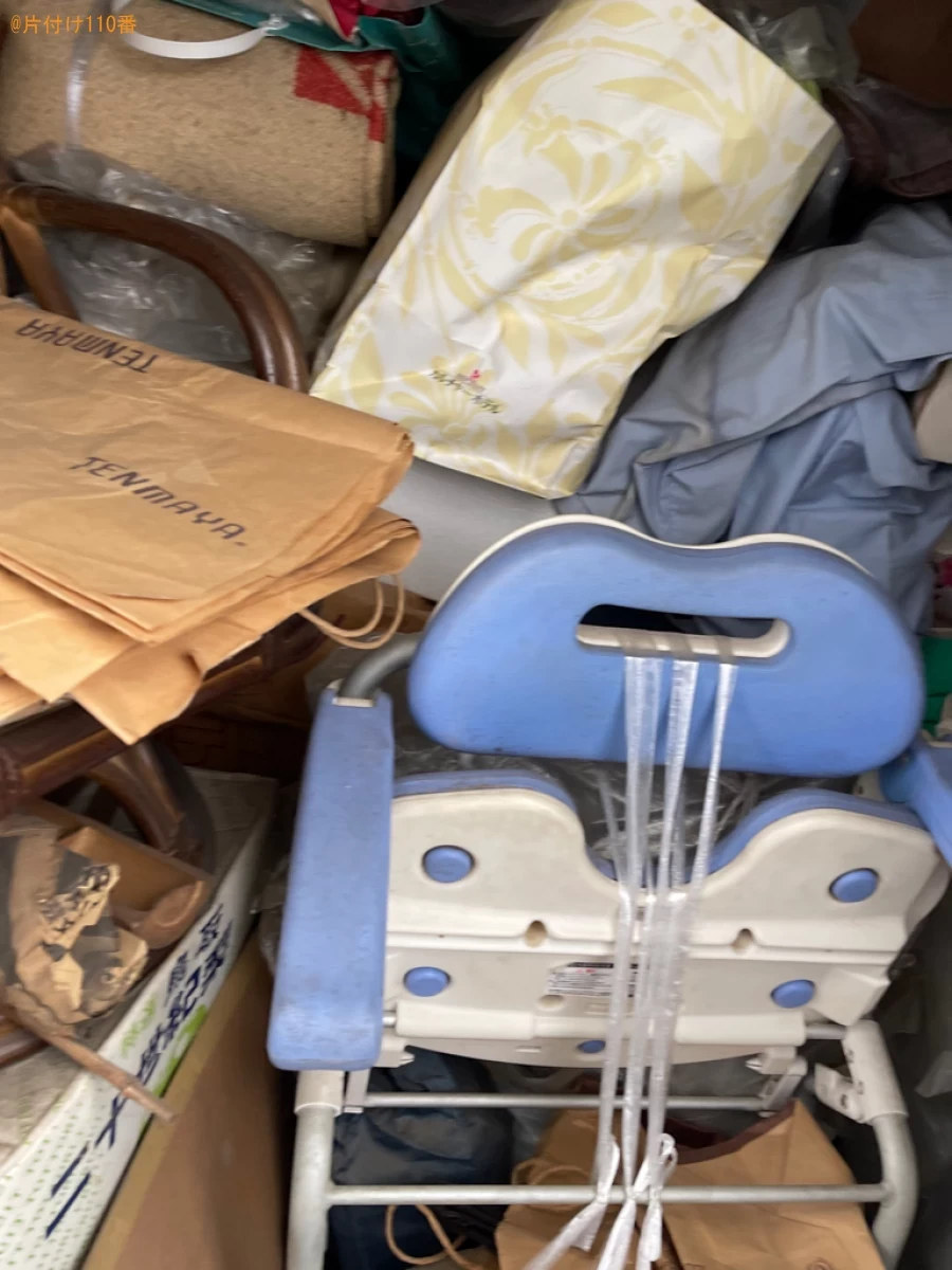 【岡山市中区】物置の中にある不用品(椅子、たらい、靴等)の回収