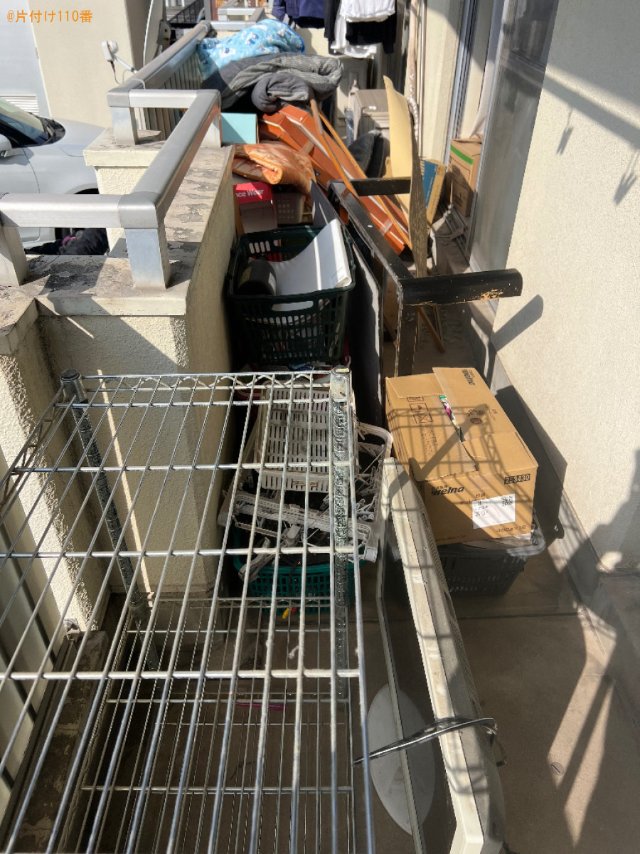 【岡山市南区】ラック、テレビ、テーブル、布団、エアコン等の回収