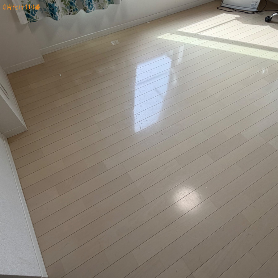 カラーボックス、スチールラック、収納ケース、布団、ラック等の回収